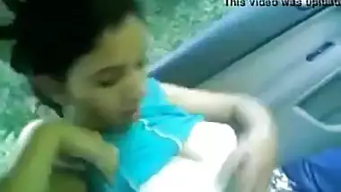 Office Secretary doing sex with her Indian BOSS in car
