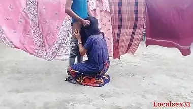 Indian Desi Couple Fuck Outdoor In Public Places