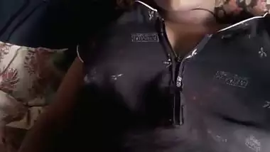 Hot Indian Desi Bhabhi Ki Chudai