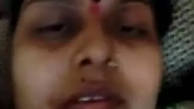 Bhabi Showing Her Big boobs On Video Call