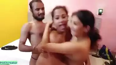 Indian wife exchange sex! This is truly best Indian sex!!