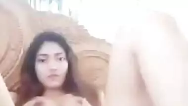 Desi Horny Girl fingering vdo