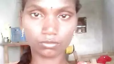 Native Telugu wife showing pussy