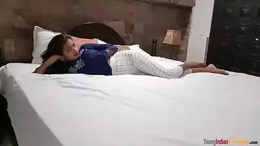 Desi sexy girl make video for money