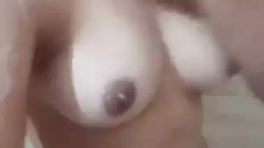 Cute Girl Bath Video