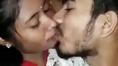 Indian chick kisses her sex partner and allows him to touch XXX tits