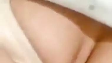 Beautiful sexy Pakistani girl boobs show on video call