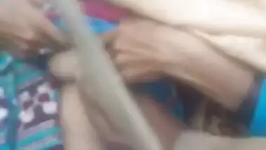 Dehati aunty showing asshole to her secret lover