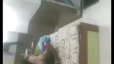 Hot hidden cam sex of a married bhabhi