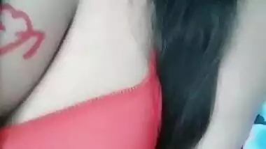 Desi hot girl showing her boobs-1