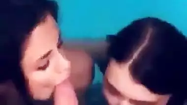 Beautiful Girls Blowjob for Boyfriend