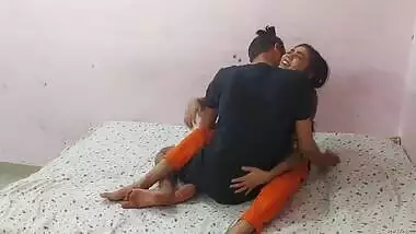 Sexy Desi Girl Handjob And Fucking