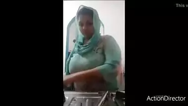 Desi Big Boobs Live