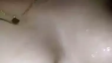 Hot beautiful gf bathing show pussy