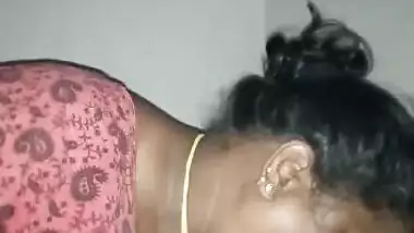 Mature Mallu aunty pov blowjob MMS video