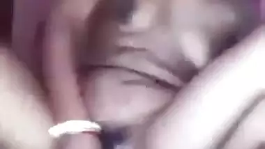 Horny Mallu lady fucks her pussy with brinjal in Kerala sex