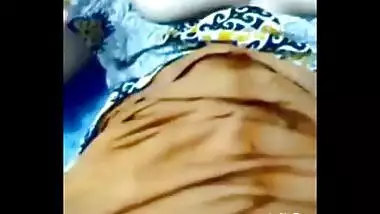 Sleepy bhabhi enjoys early morning sex with her spouse