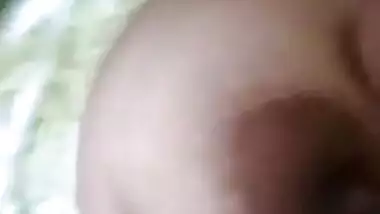 Big Boobs Desi Gf Showing Pussy