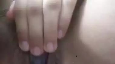 Mast maal pussy rubbing and viral desi fingering