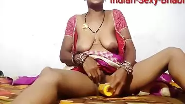 Desi Hot Bhabhi Ki Nariyal Bottle Sex